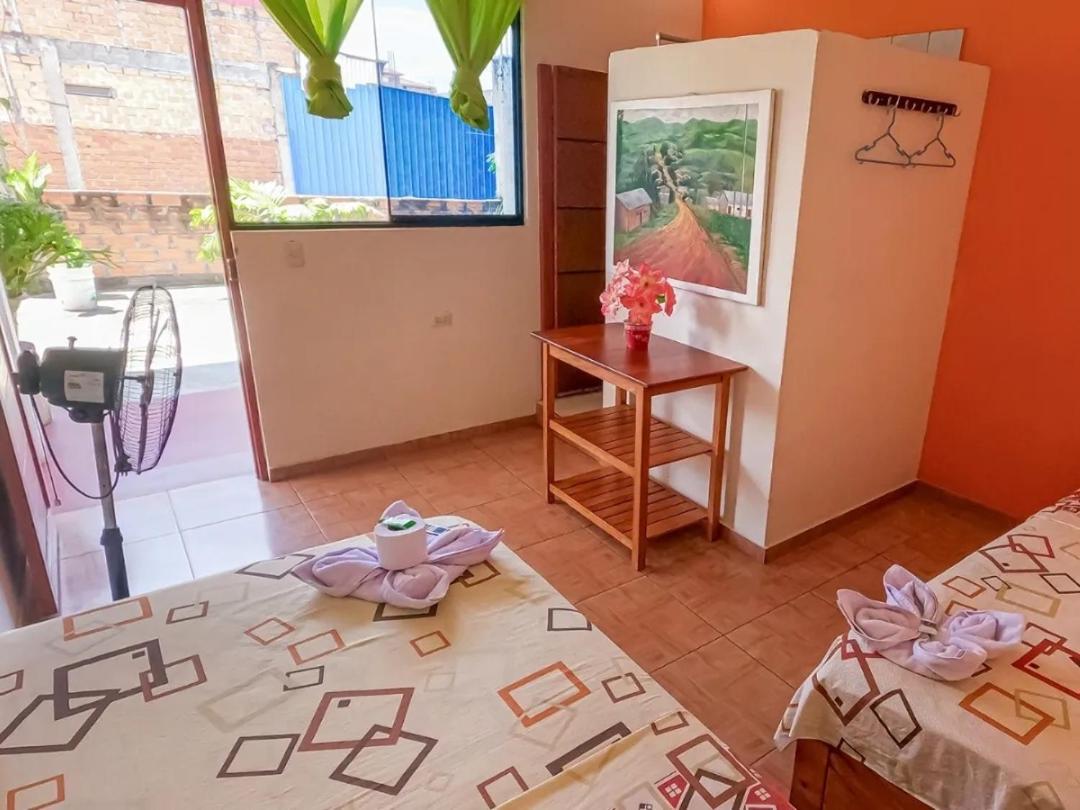 Hotel Shoffi'S House Backpackers Tarapoto Esterno foto