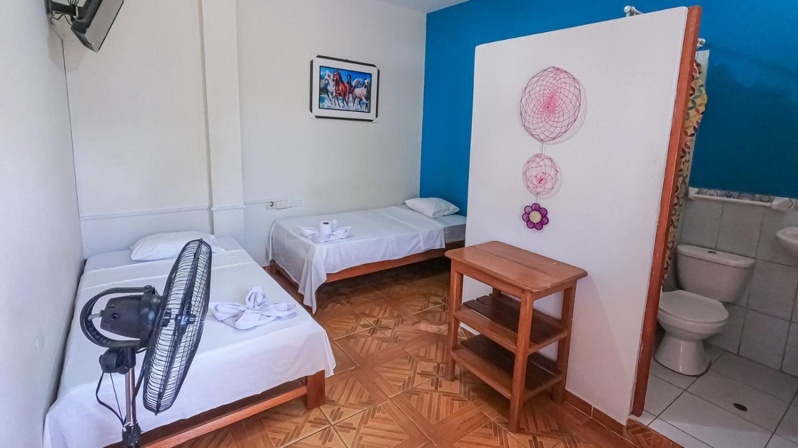 Hotel Shoffi'S House Backpackers Tarapoto Esterno foto