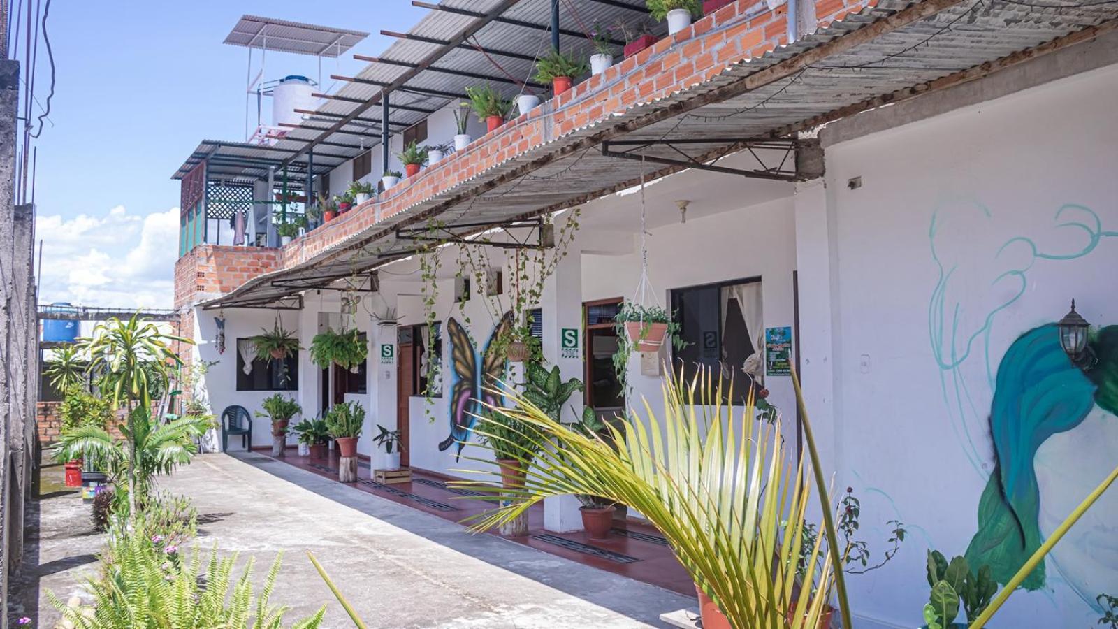 Hotel Shoffi'S House Backpackers Tarapoto Esterno foto