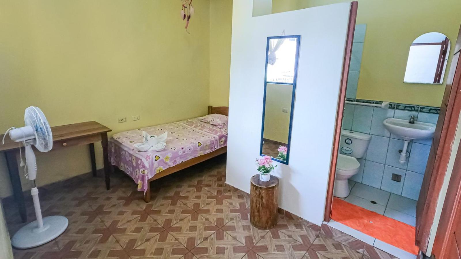 Hotel Shoffi'S House Backpackers Tarapoto Esterno foto